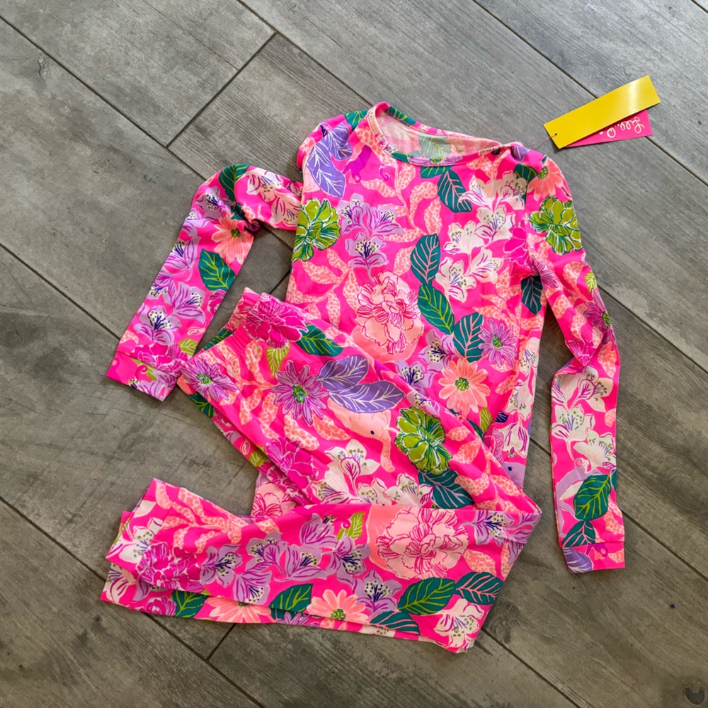 Lilly Pulitzer Sammy pajama set pink isle best of friends